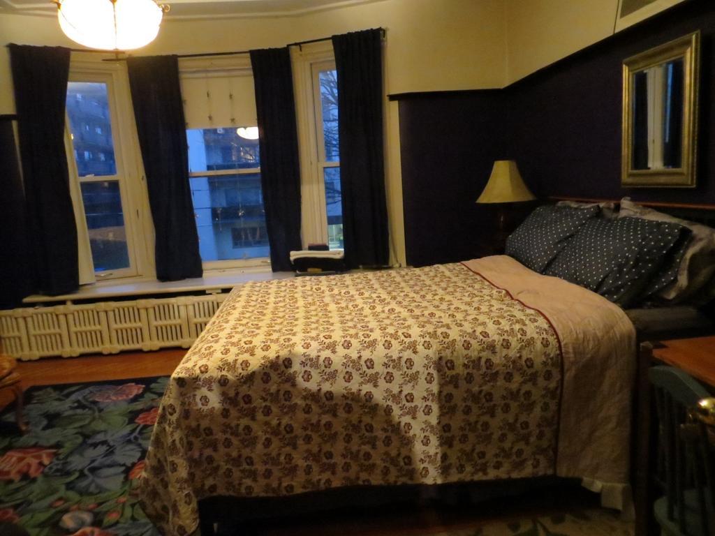 Elliott House Bed & Breakfast Toronto Rum bild